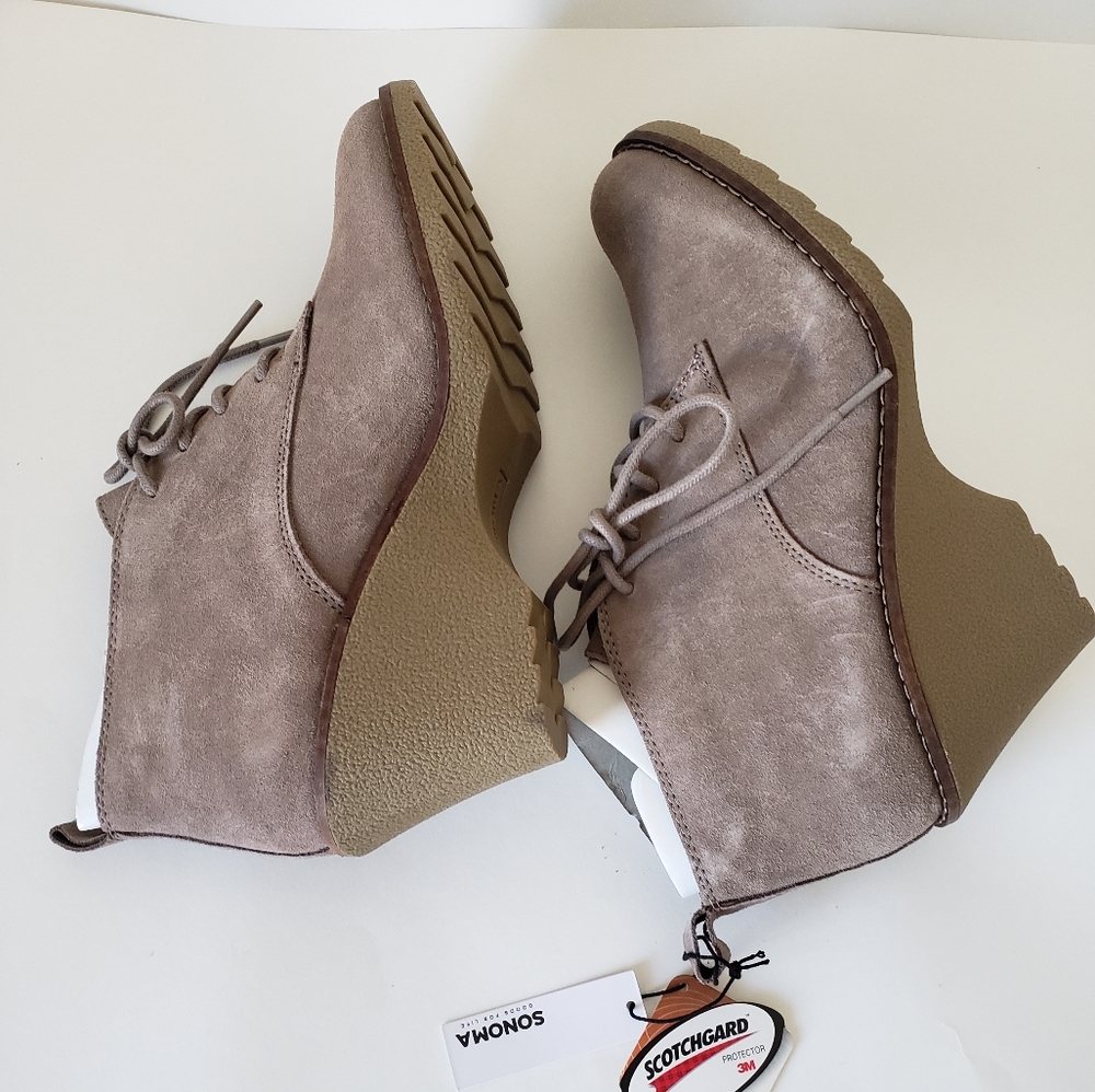 Sonoma Suede Ankle Boots Size 10